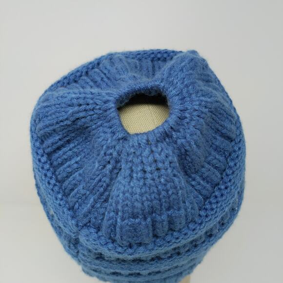 C.C. Exclusives Cable Knit Beanie Hat Blue Patch Logo 100% Acrylic - Picture 9 of 13